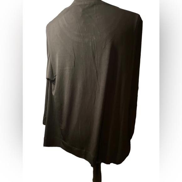 BNWT Tahari Black Long Sleeves Blouse - Picture 5 of 8